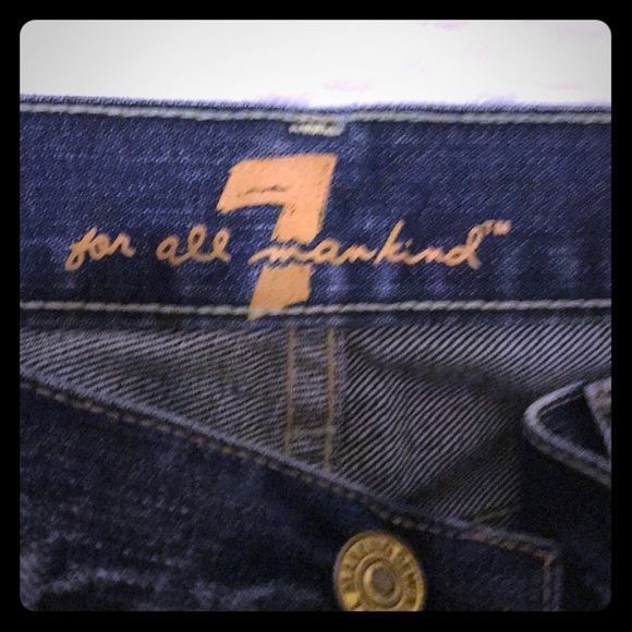 Jeans - Picture 1 of 8